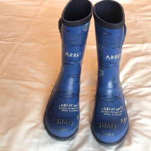Joules shark rain boots